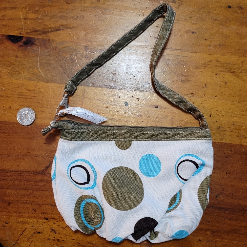 Thirty One small shoulder purse